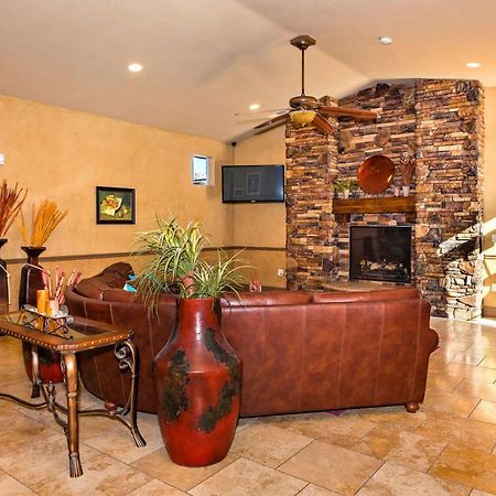 הוריקיין H7-Heavenly-Ground Floor 3-Bedroom Hillside View מראה חיצוני תמונה